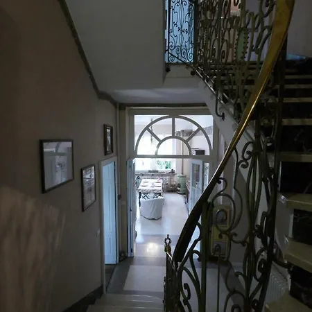 Il Pettirosso Bed & Breakfast Parella